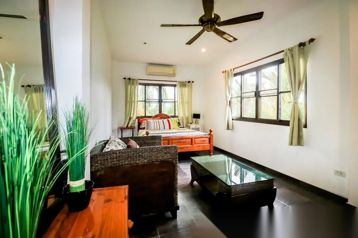 7 Bedroom Villa for sale at Anuphas Golf Ville complex · Kathu · Lake View — photo 28
