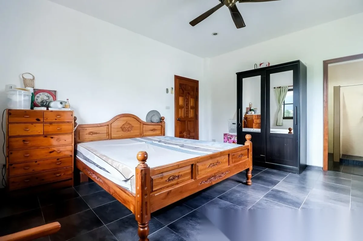 7 Bedroom Villa for sale at Anuphas Golf Ville complex · Kathu · Lake View — photo 30