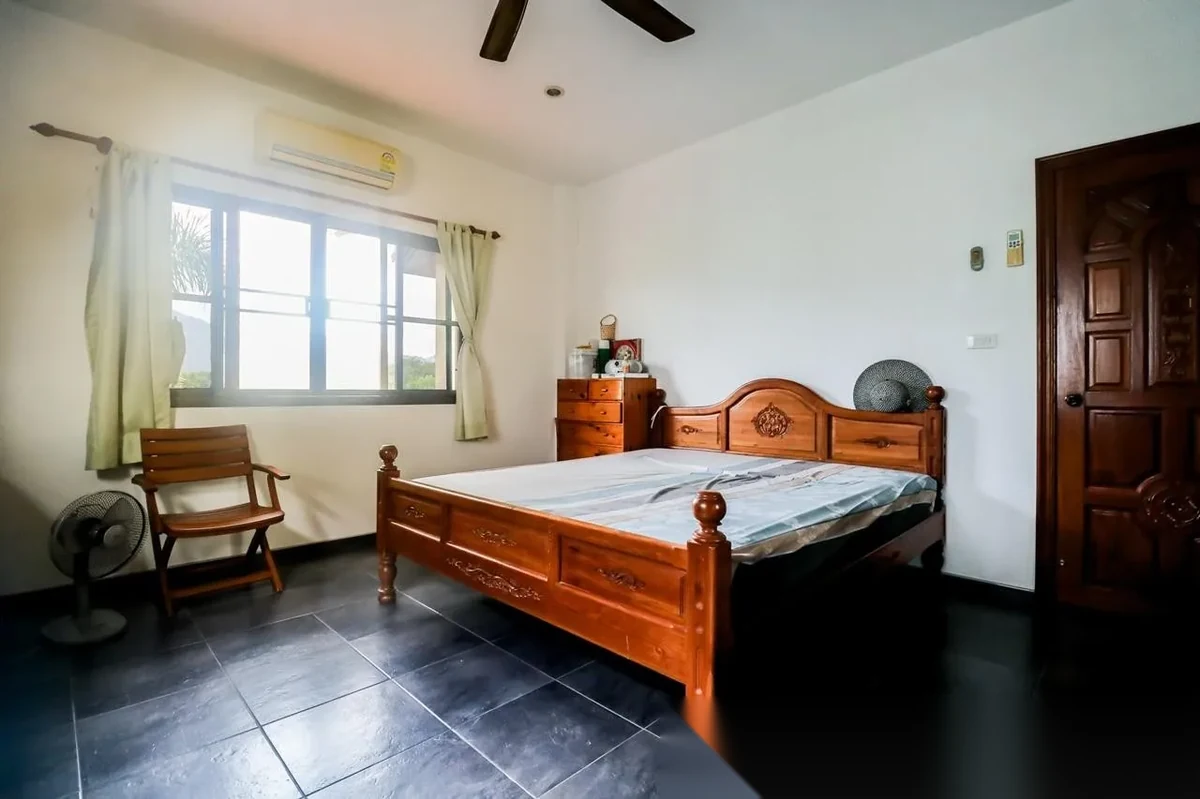 7 Bedroom Villa for sale at Anuphas Golf Ville complex · Kathu · Lake View — photo 31
