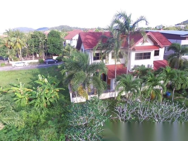 7 Bedroom Villa for sale at Anuphas Golf Ville complex · Kathu · Lake View — photo 50
