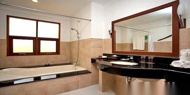 8 Bedroom Villa for sale · Choeng Thale · Pool View — photo 24