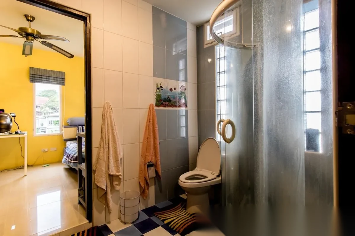 6 Bedroom Villa for sale · Kathu · Pool View — photo 26