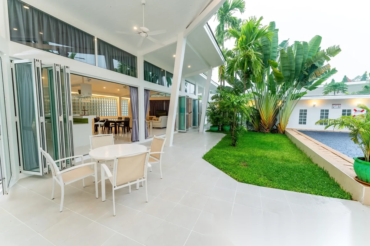 Вилла 3BR в комплексе Delta Villas · Па Клок · Вид на бассейн — фото 2