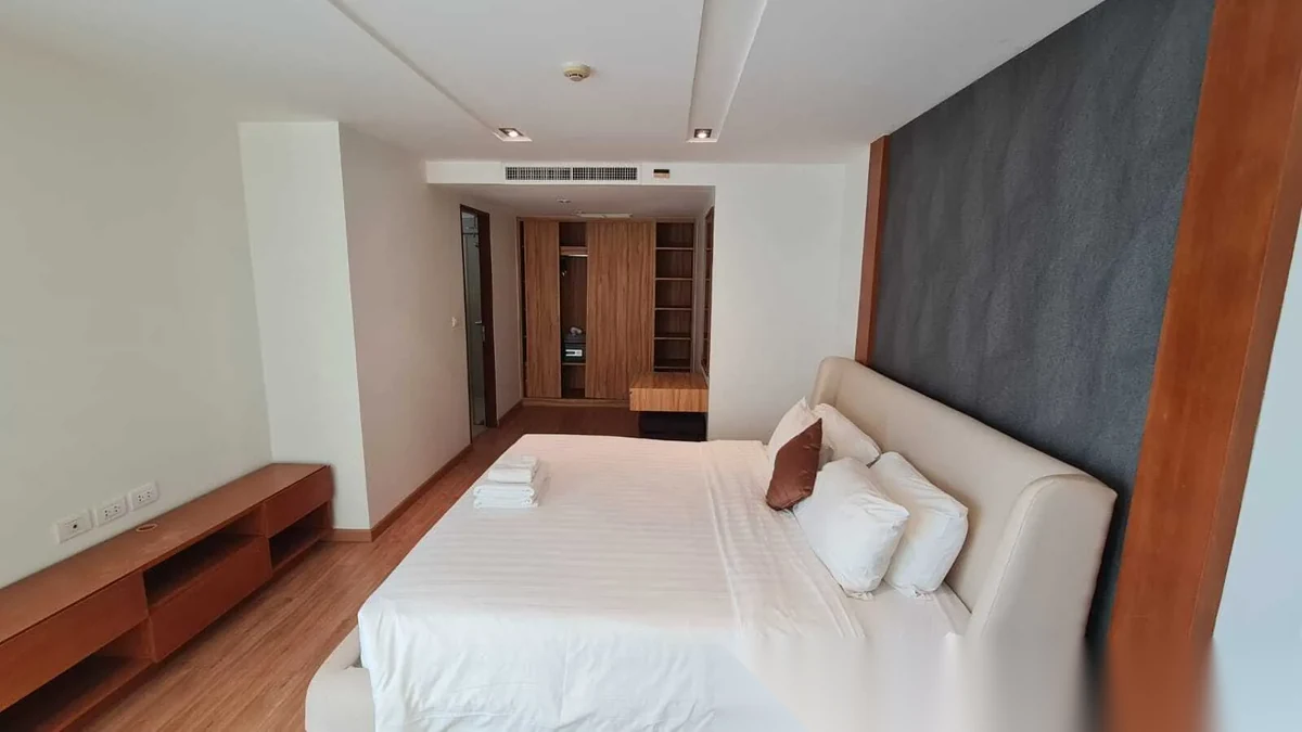 3 Bedroom Apartment for rent at The Privilege complex · Patong — photo 7