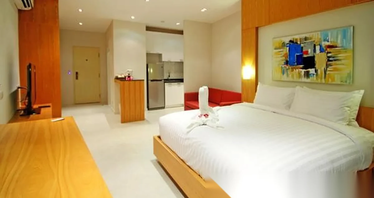 Studio Apartment for rent at Icon Park complex · Kamala