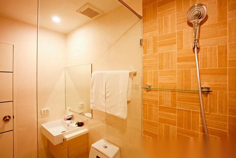 1 Bedroom Apartment for rent at The Unity Patong complex · Patong — photo 9