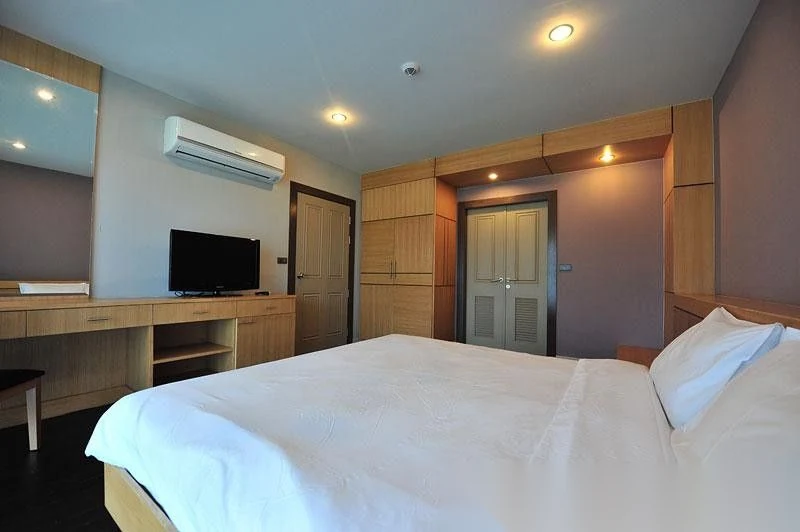 1 Bedroom Apartment for rent at The Unity Patong complex · Patong — photo 4
