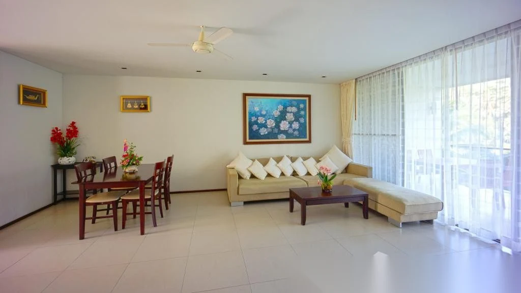 2 Bedroom Apartment for rent at Casuarina Shores complex · Choeng Thale — photo 6