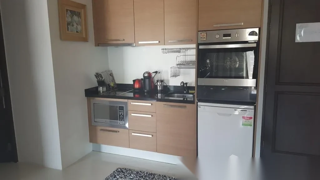 Апартаменты 1BR в ЖК Bangtao Tropical · Чернг Тале / Bang Tao · Вид в сад — фото 9