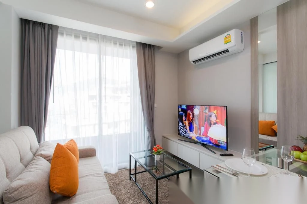 1 Bedroom Apartment for sale at 6th Avenue Surin complex · Choeng Thale · Garden View — photo 5