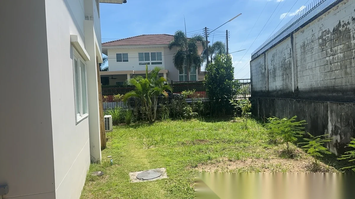 3 Bedroom House for rent at Supalai Essence Phuket complex · Si Sunthon · Garden View — photo 6