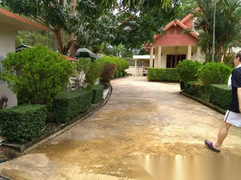 2 Bedroom House for sale · Thep Krasattri · Garden View — photo 3