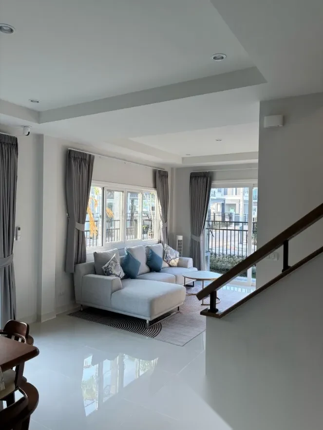 4 Bedroom House for rent at Supalai Palm Spring Banpon Phuket complex · Si Sunthon · Garden View