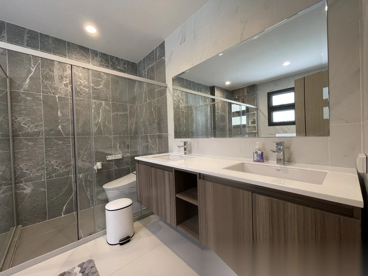 4 Bedroom Villa for sale at Supalai Palm Spring Banpon Phuket complex · Si Sunthon · Pool Access — photo 18