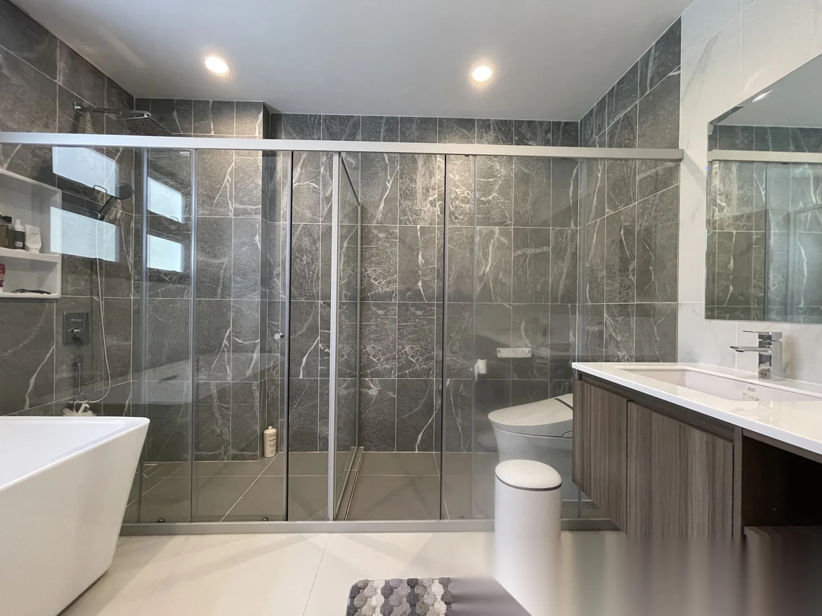 4 Bedroom Villa for sale at Supalai Palm Spring Banpon Phuket complex · Si Sunthon · Pool Access — photo 19