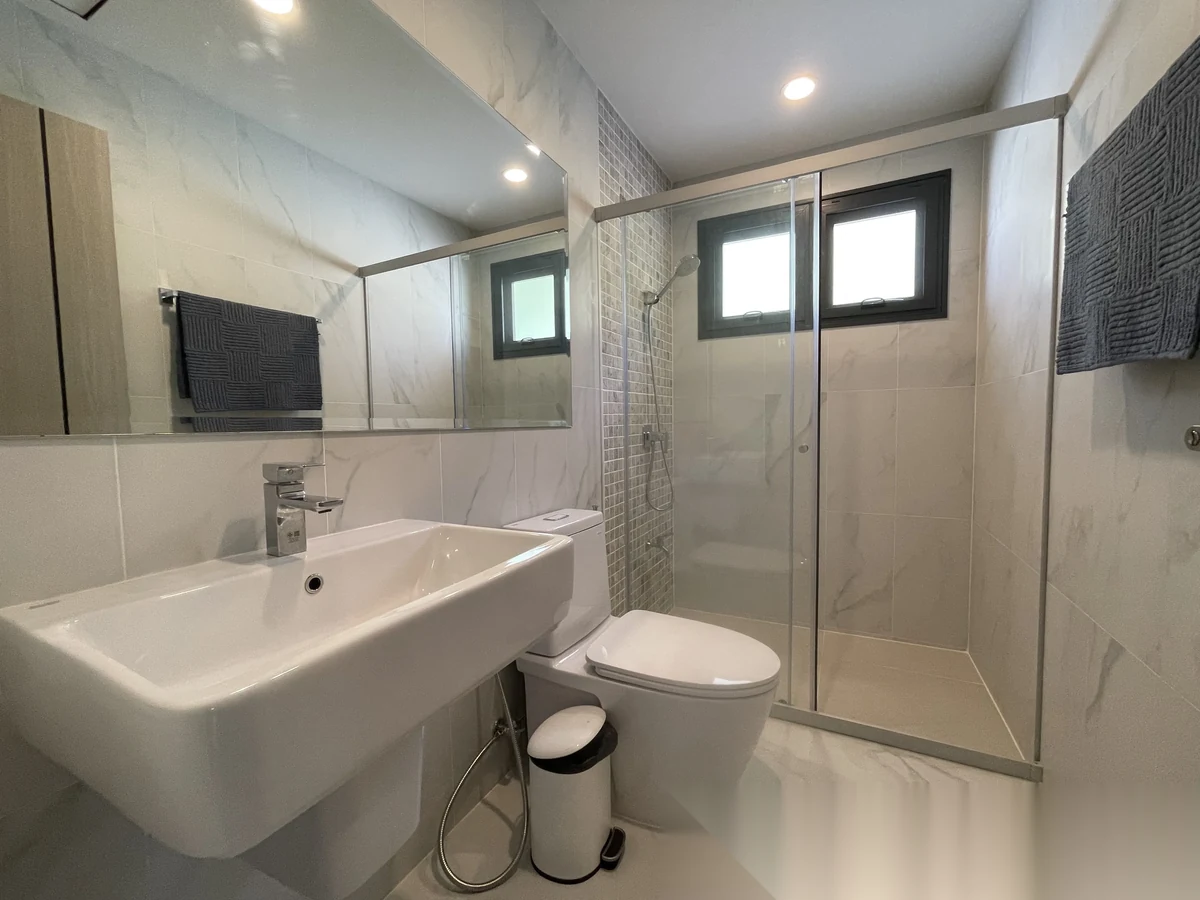 4 Bedroom Villa for sale at Supalai Palm Spring Banpon Phuket complex · Si Sunthon · Pool Access — photo 24