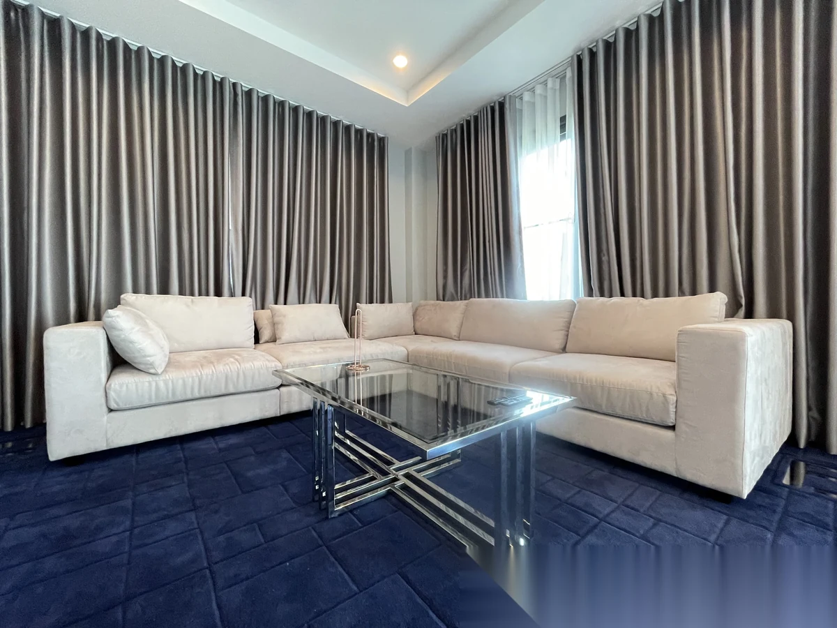4 Bedroom Villa for sale at Supalai Palm Spring Banpon Phuket complex · Si Sunthon · Pool Access — photo 29
