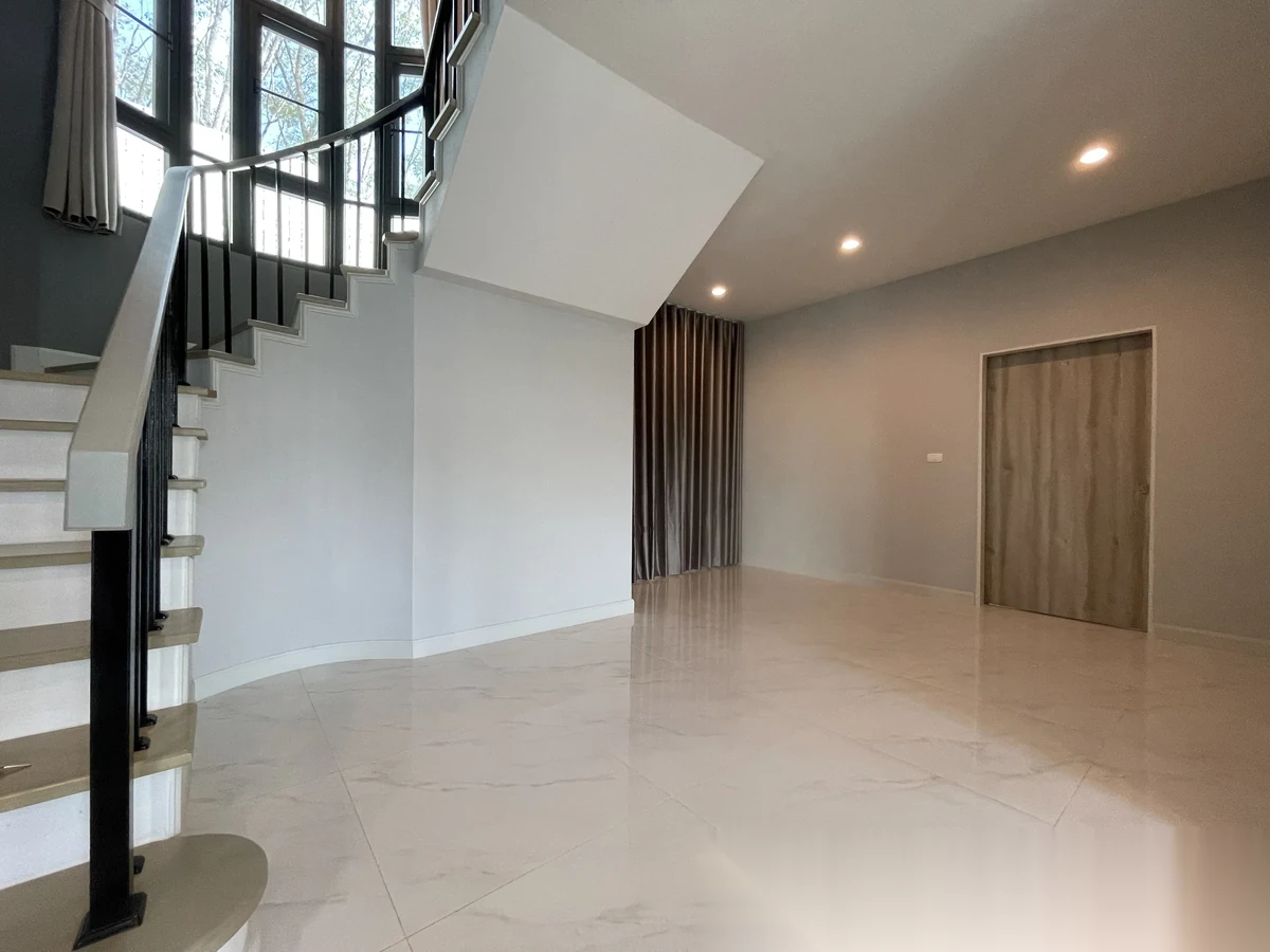 4 Bedroom Villa for sale at Supalai Palm Spring Banpon Phuket complex · Si Sunthon · Pool Access — photo 33