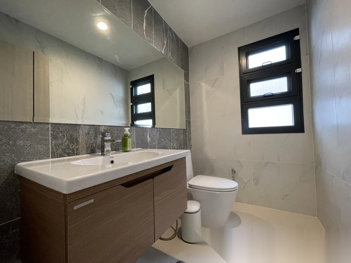 4 Bedroom Villa for sale at Supalai Palm Spring Banpon Phuket complex · Si Sunthon · Pool Access — photo 39