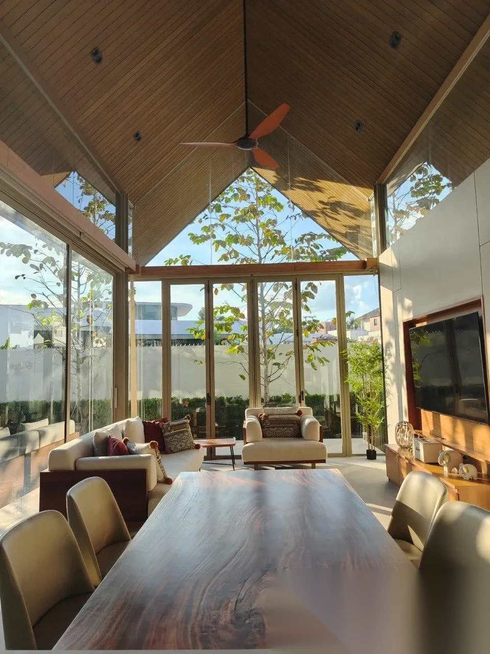 Вилла 3BR в комплексе Ansaya Phuket · Си Сунтон · Вид на бассейн — фото 5