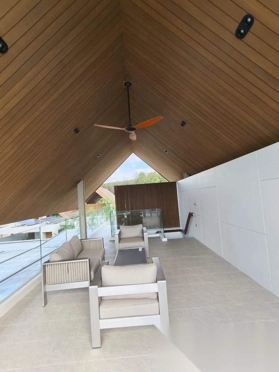 Вилла 3BR в комплексе Ansaya Phuket · Си Сунтон · Вид на бассейн — фото 10