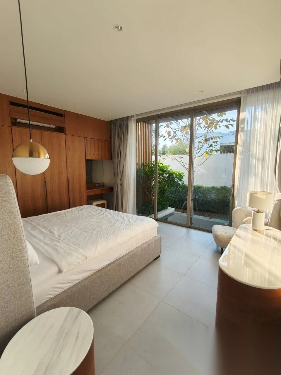 Вилла 3BR в комплексе Ansaya Phuket · Си Сунтон · Вид на бассейн — фото 12