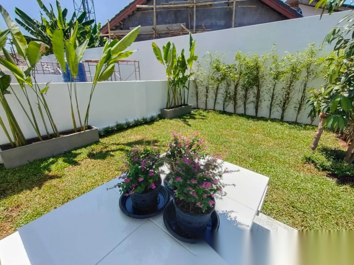 2 Bedroom Townhouse for rent at Smileville X2 Bang Jo complex · Si Sunthon · Garden View — photo 8