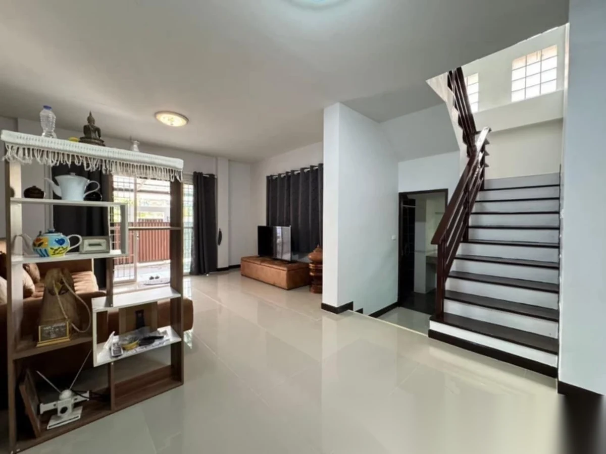 3 Bedroom House for rent at Phanason Grande Ville complex · Si Sunthon — photo 7
