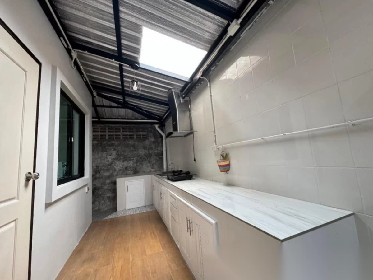 3 Bedroom House for rent at Phanason Grande Ville complex · Si Sunthon — photo 11