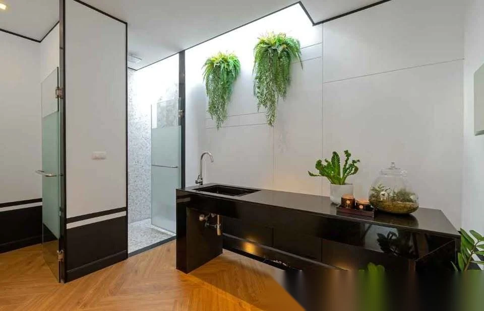 Вилла 2BR в комплексе Mono Luxury Villa Pasak · Си Сунтон · Вид на бассейн — фото 14