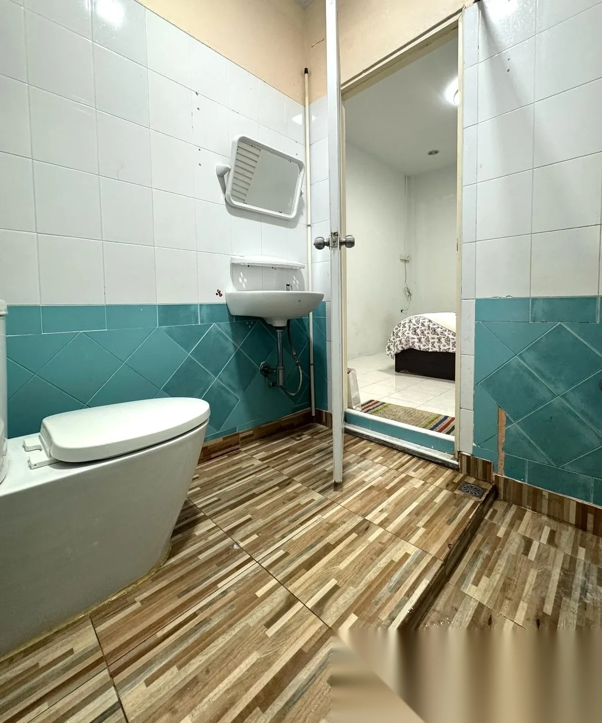 3 Bedroom Villa for rent at Baan Term Fun complex · Si Sunthon · Pool View — photo 11