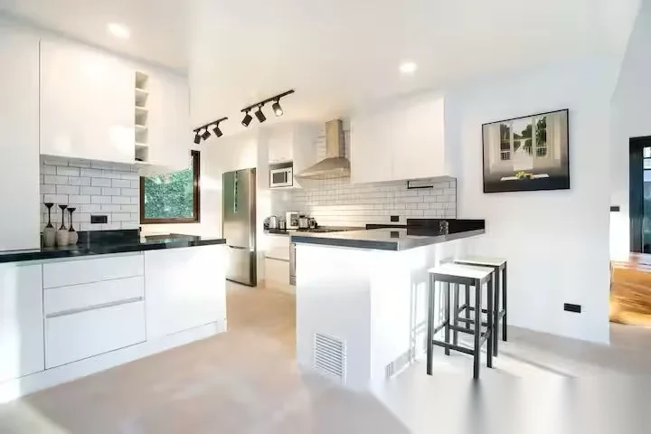 Вилла 4BR · Раваи · Вид на бассейн — фото 5