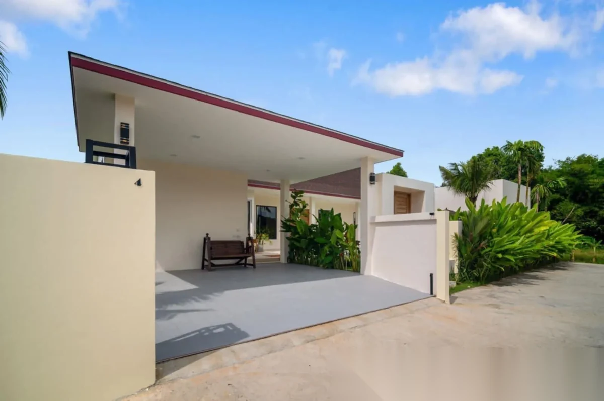 5 Bedroom Villa for rent at Dutch Villas Phuket complex · Si Sunthon · Pool View — photo 2