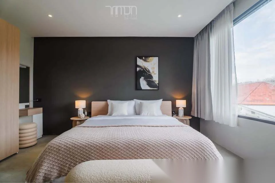 Вилла 4BR в комплексе Newly Built 4-Bedrooms Pool Villa · Си Сунтон · Вид на бассейн — фото 4