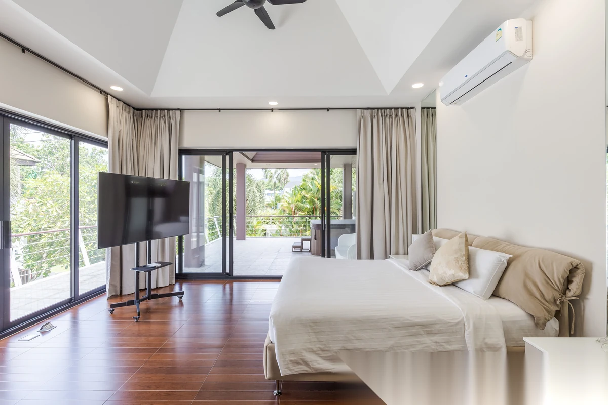 3 Bedroom Villa for rent at Garden Village complex · Si Sunthon · Pool View — photo 4