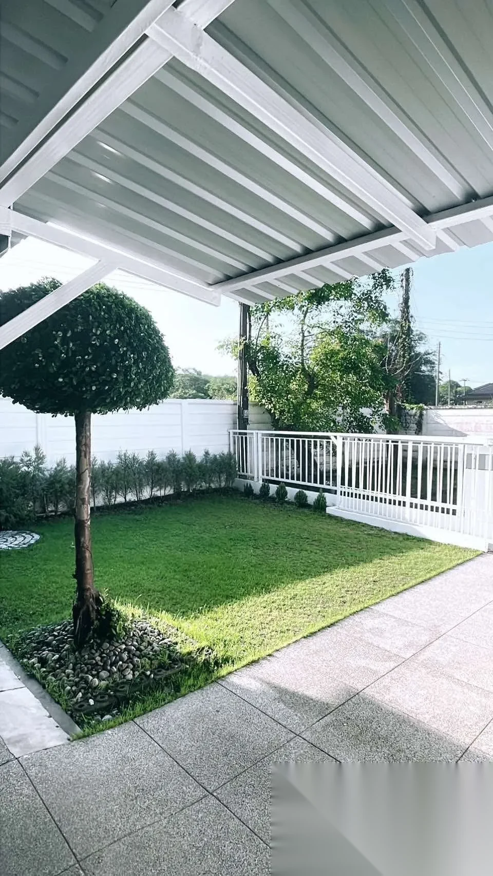 4 Bedroom House for rent at Pruksa Ville Thalang complex · Thep Krasattri · Garden View — photo 2