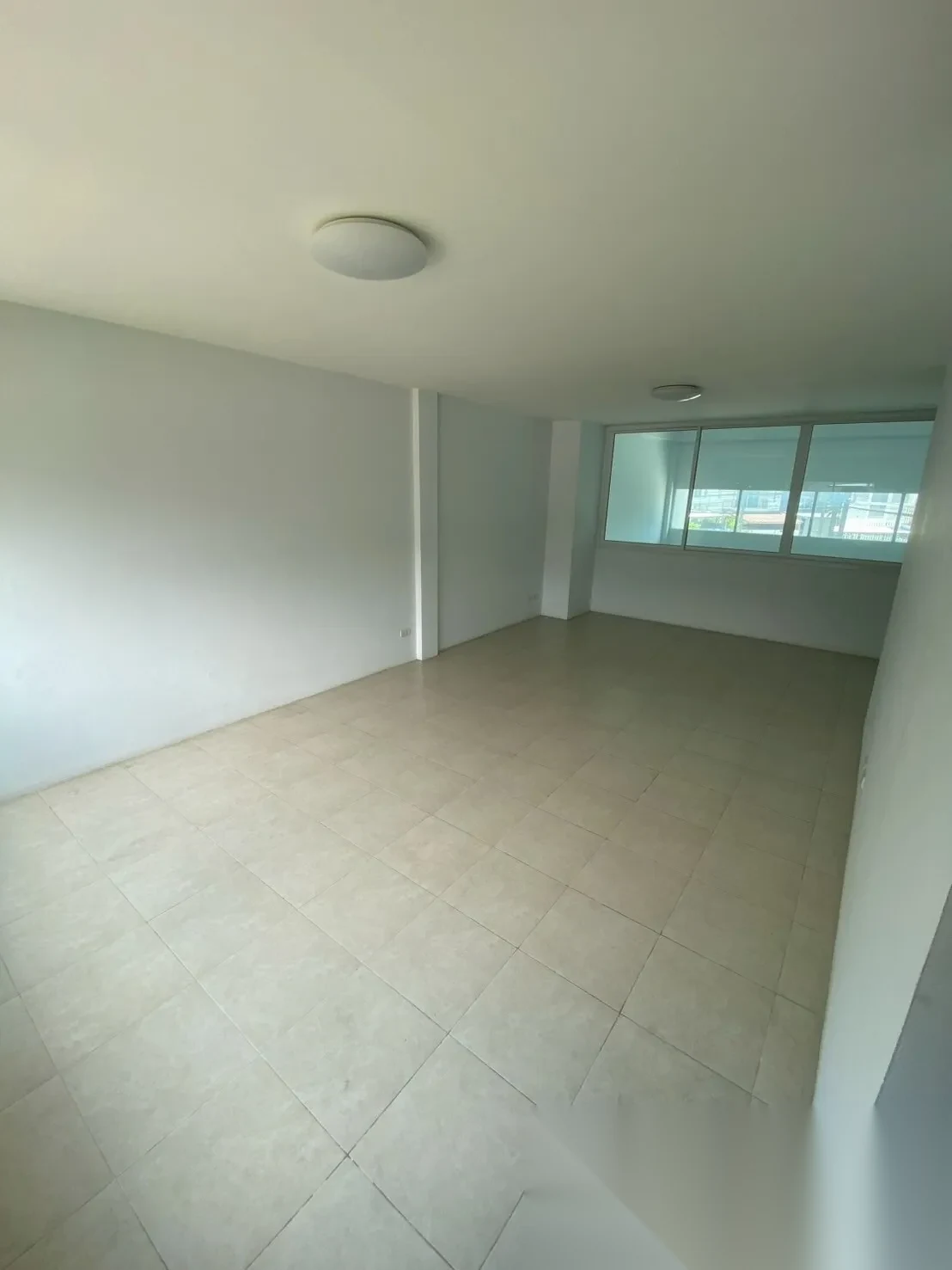 2 Bedroom Townhouse for rent at Sam Kong Park complex · Phuket Town · Garden View — photo 8