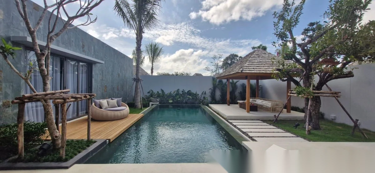 3 Bedroom Villa for rent at Anchan Flora complex · Thep Krasattri · Pool View — photo 2