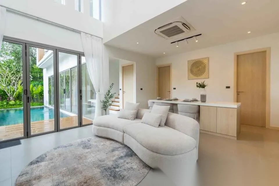 3 Bedroom Villa for rent at Rachada Pool Villa complex · Si Sunthon · Pool View — photo 2