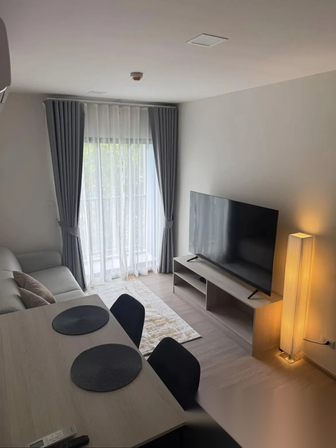 Апартаменты 2BR в ЖК Dcondo Reef Phuket · Кату · Вид на бассейн — фото 6