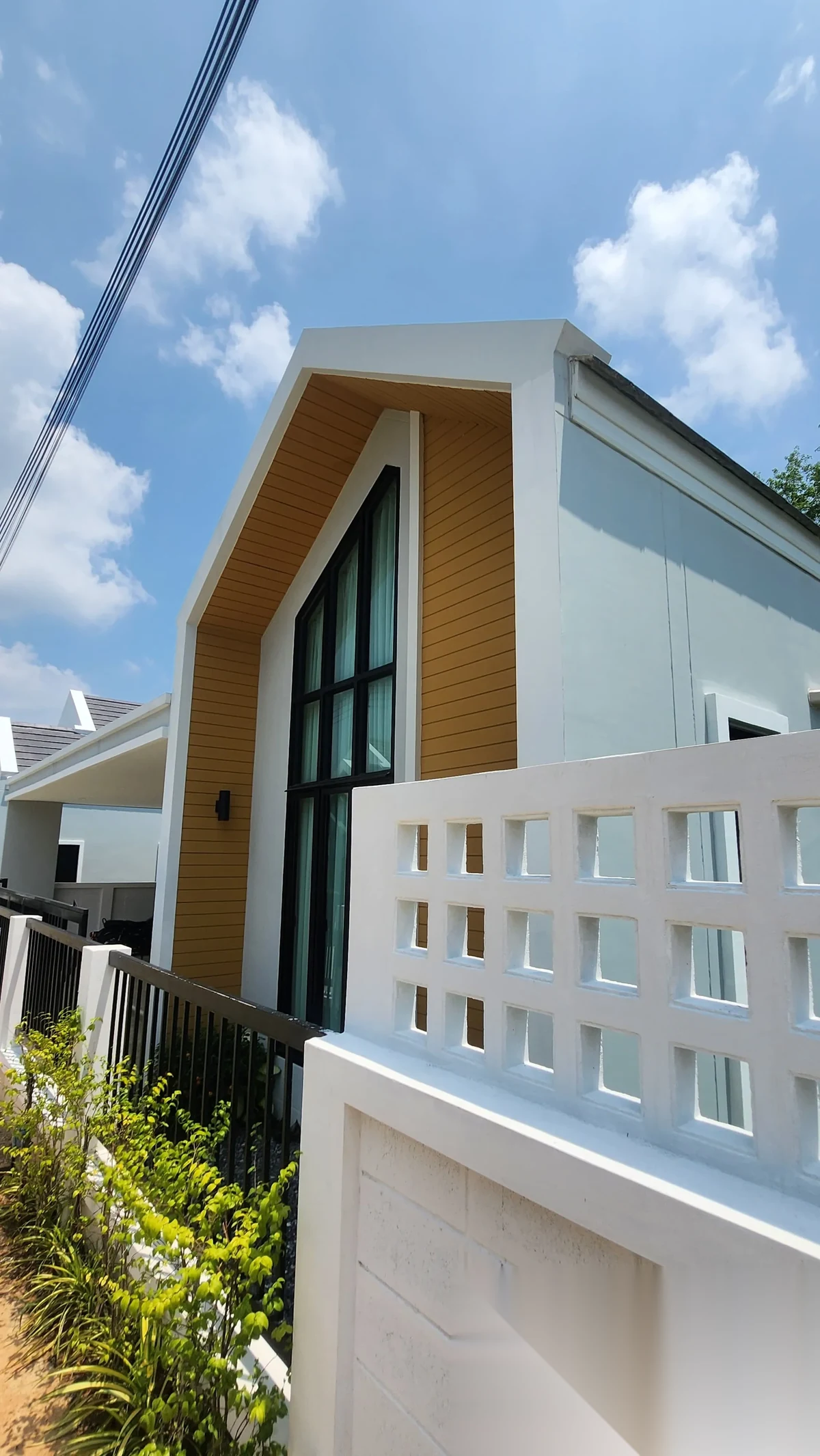 3 Bedroom House for rent at Aiyada Cozy complex · Si Sunthon — photo 8