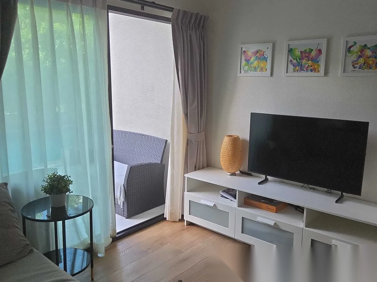 1 Bedroom Apartment for rent at The Title Halo 1 complex · Sakhu · Pool View — photo 2