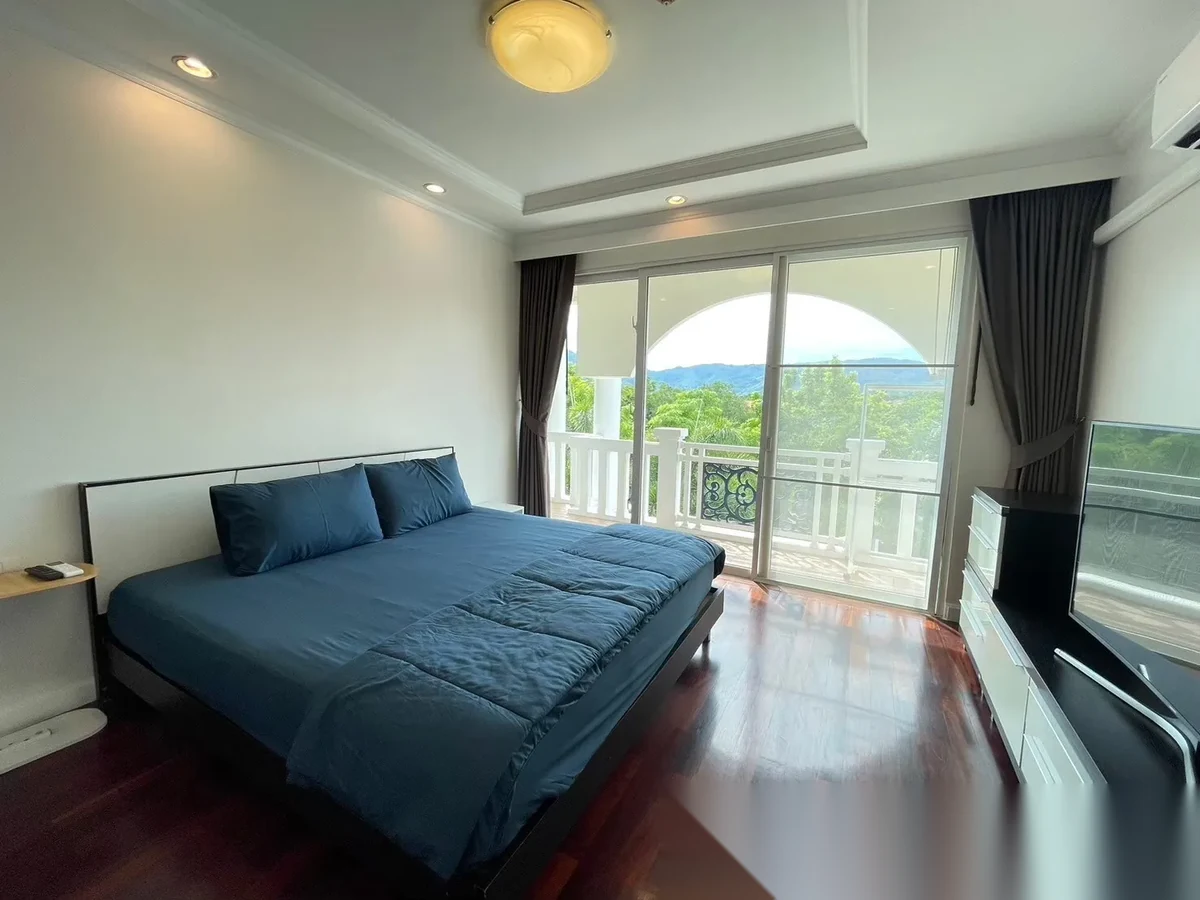 1 Bedroom Apartment for rent at Heritage Suites complex · Kathu · Pool View