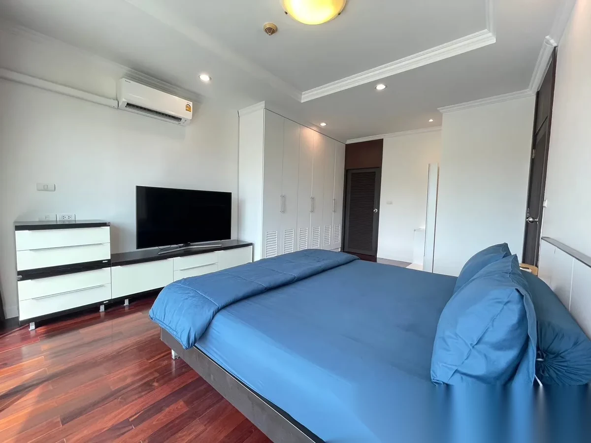 1 Bedroom Apartment for rent at Heritage Suites complex · Kathu · Pool View — photo 5