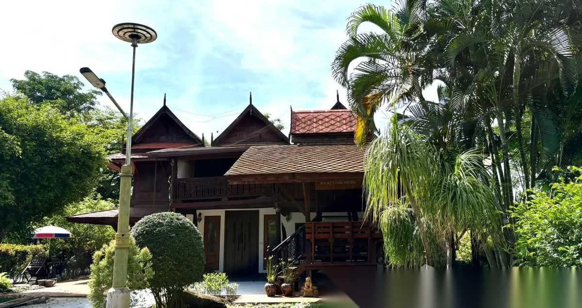 4 Bedroom Villa for rent at Phuket-Thaihouse complex · Thep Krasattri · Garden View