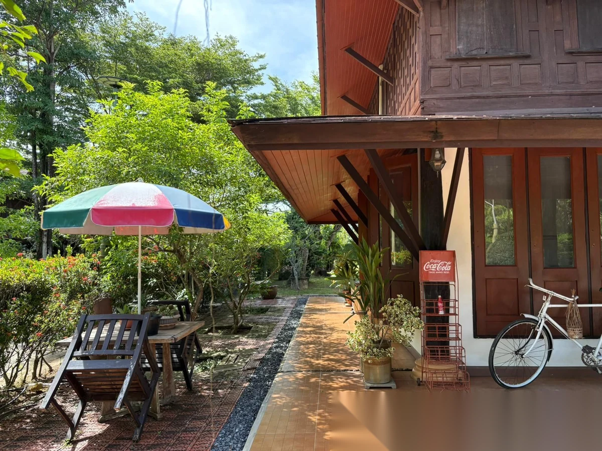 4 Bedroom Villa for rent at Phuket-Thaihouse complex · Thep Krasattri · Garden View — photo 4