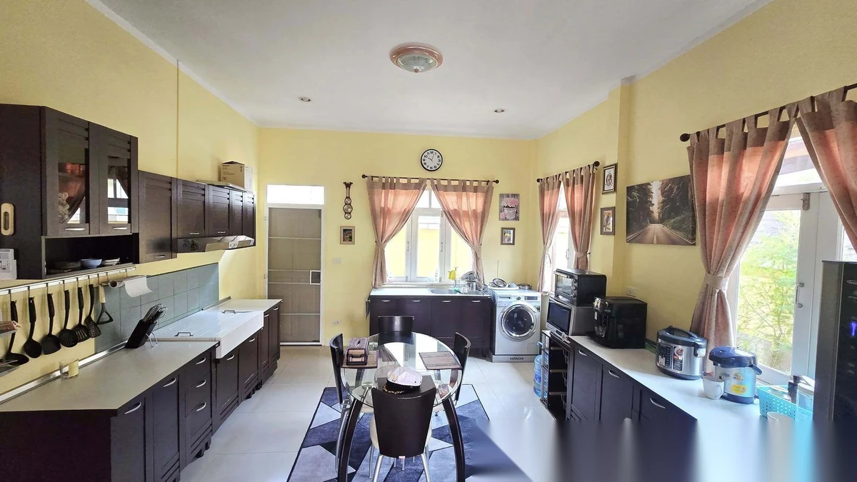 3 Bedroom House for rent at Sun Palm Village complex · Chalong · Pool View — photo 3