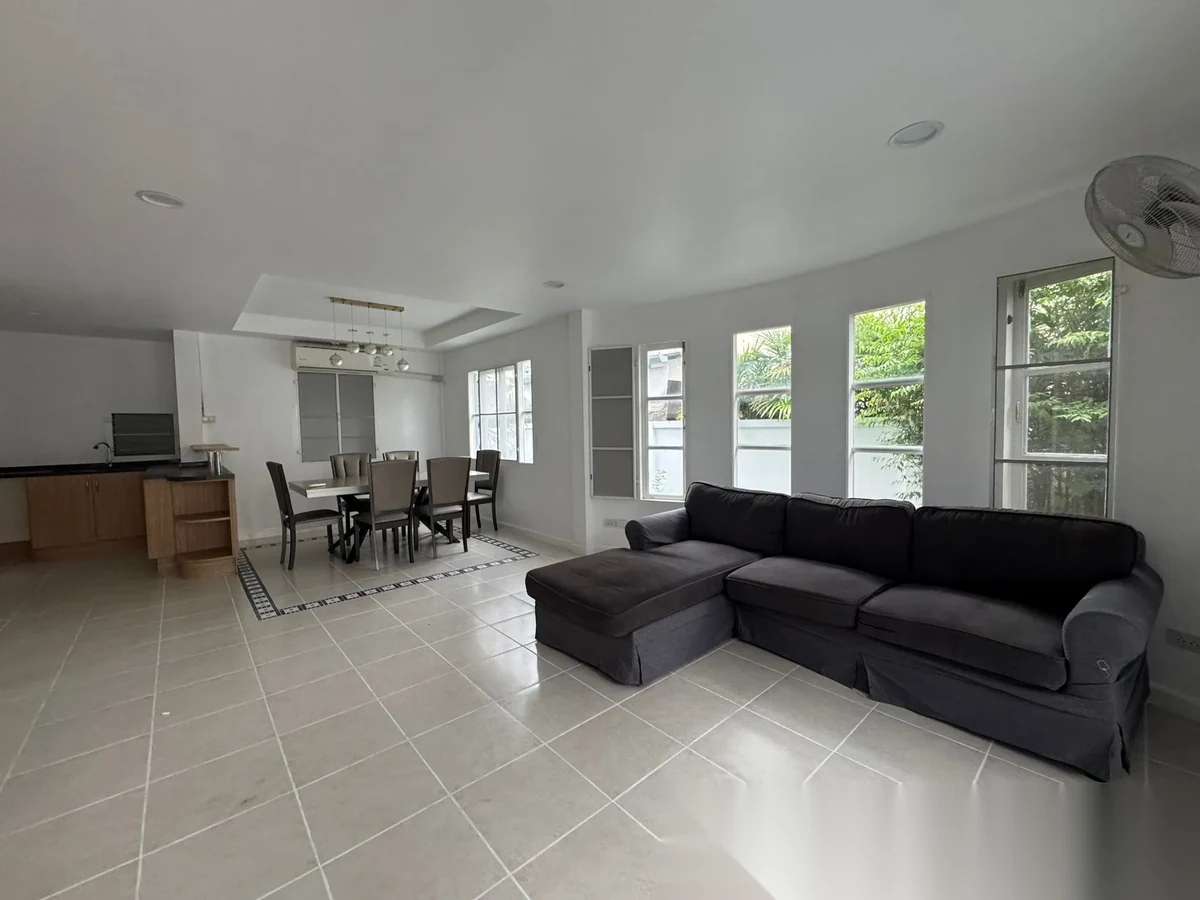 4 Bedroom House for rent at Land and Houses Park complex · Chalong · Pool Access — photo 9