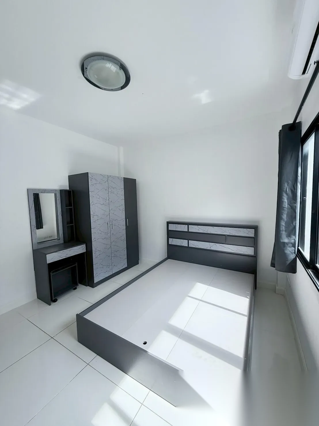 3 Bedroom House for rent at Phanason Grande Ville complex · Si Sunthon — photo 2