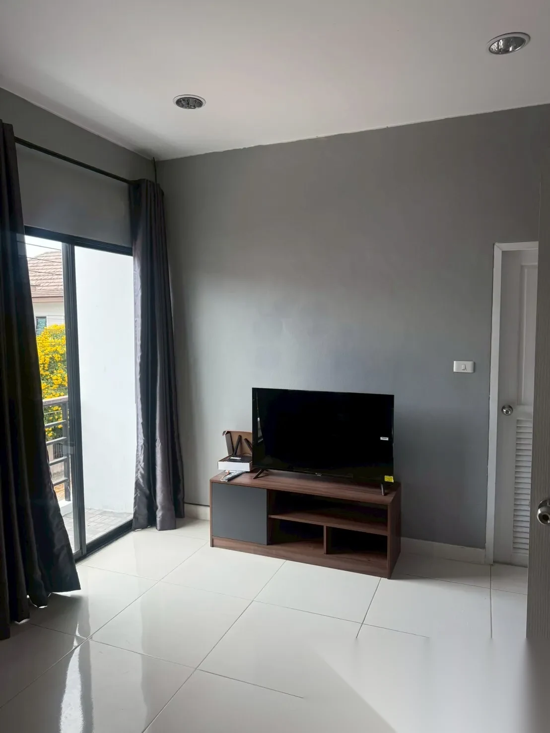 3 Bedroom House for rent at Phanason Grande Ville complex · Si Sunthon — photo 4